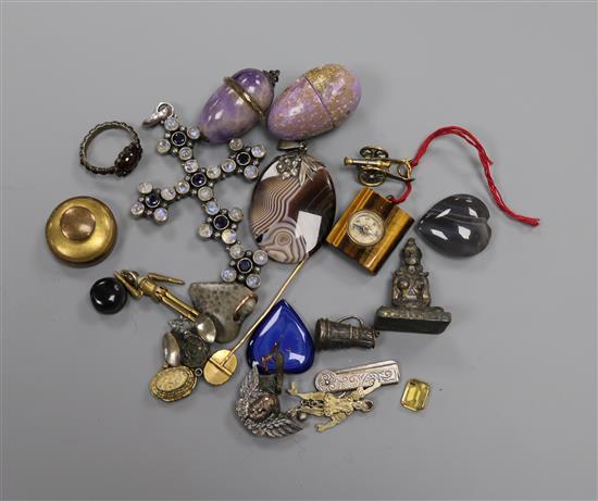 A small group of antique and later collectables including amethyst acorn pendant, moonstone and gem set cross pendant etc.